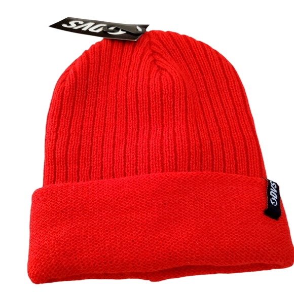 DVS Red Cable Knit Winter Beanie New One Size - Picture 6 of 7